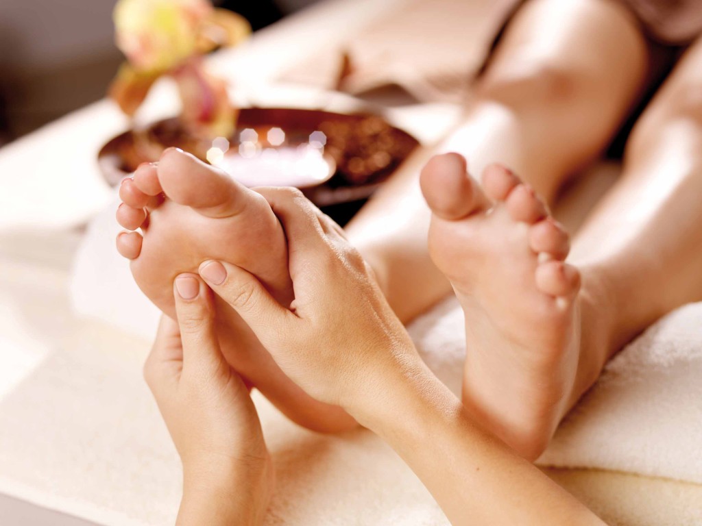 Massage bấm huyệt dưỡng sinh
